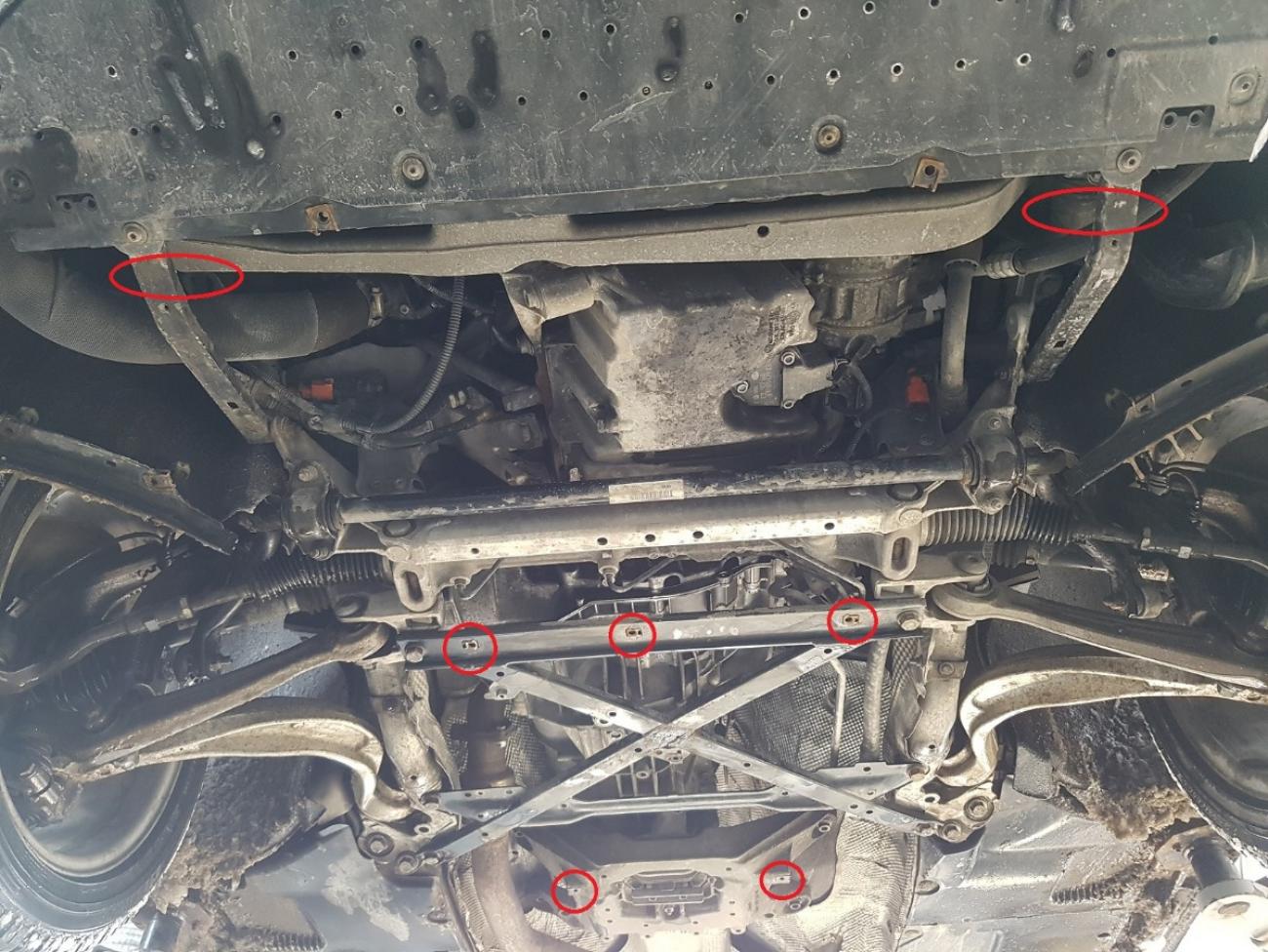 Gearbox skid plate for Audi A4 4 B8 - 4