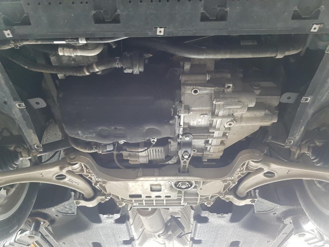Engine skid plate Audi Q3 - 4