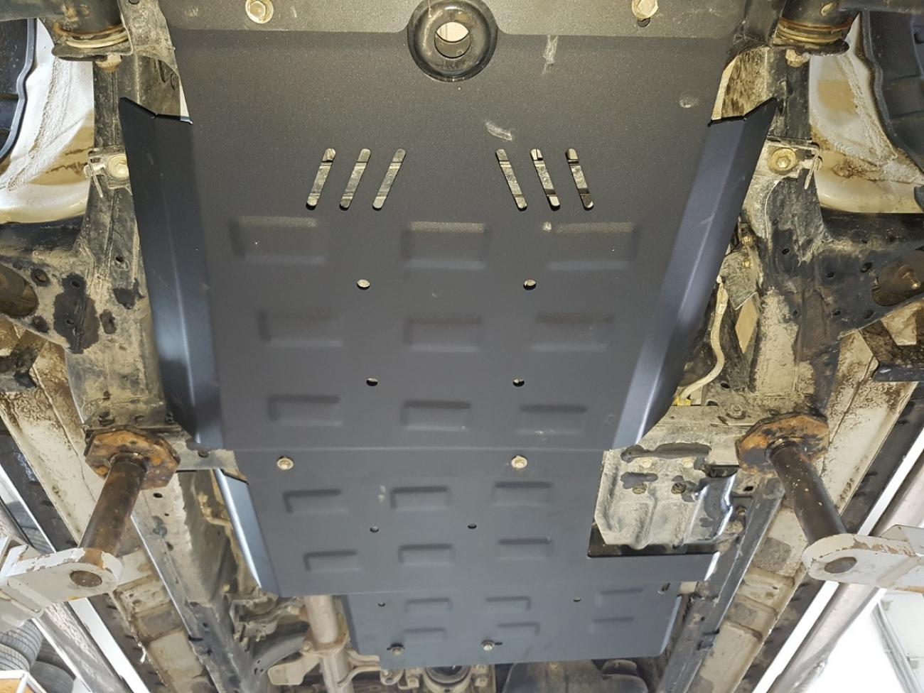 Differential skid plate Toyota Hilux Revo - 4