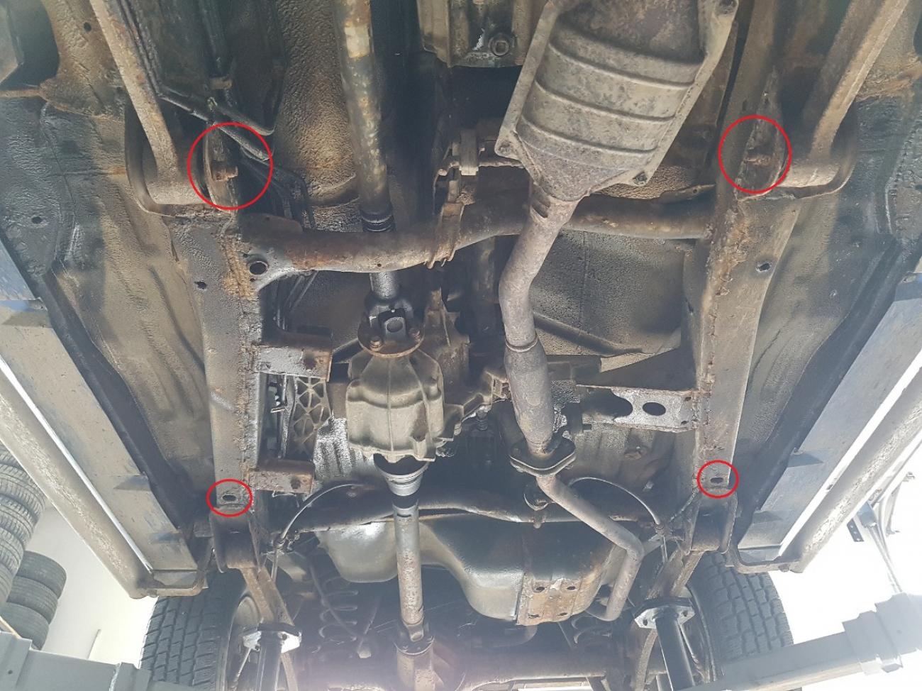 Differential/transfer case skid plate Suzuki Jimny - 3