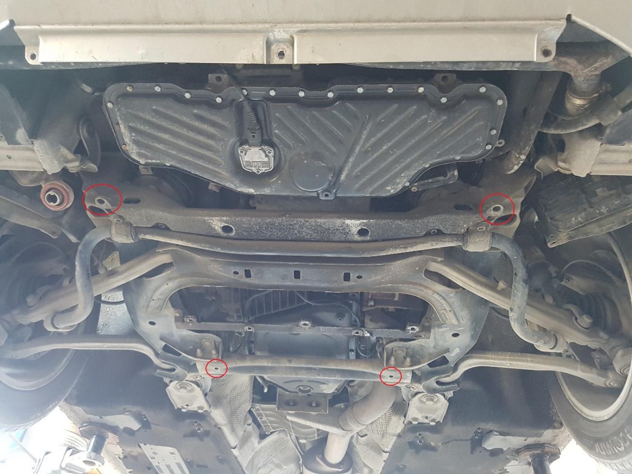 Engine skid plate Audi A8 - 3