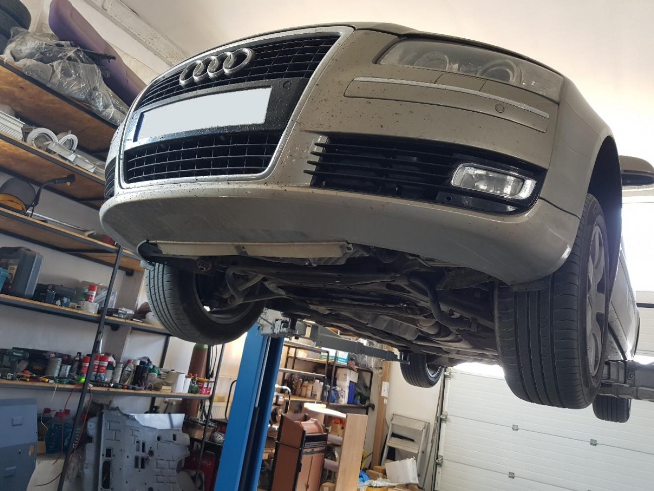 Engine skid plate Audi A8 - 6