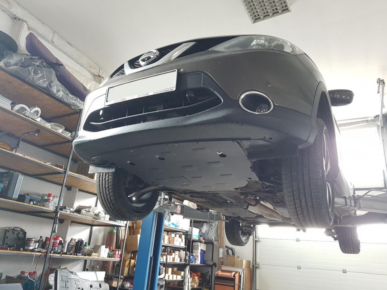 Engine skid plate Metalic Nissan Qashqai J11 - 7