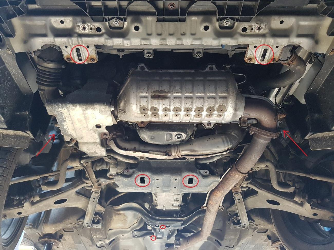 Gearbox skid plate for manual Subaru XV - 3