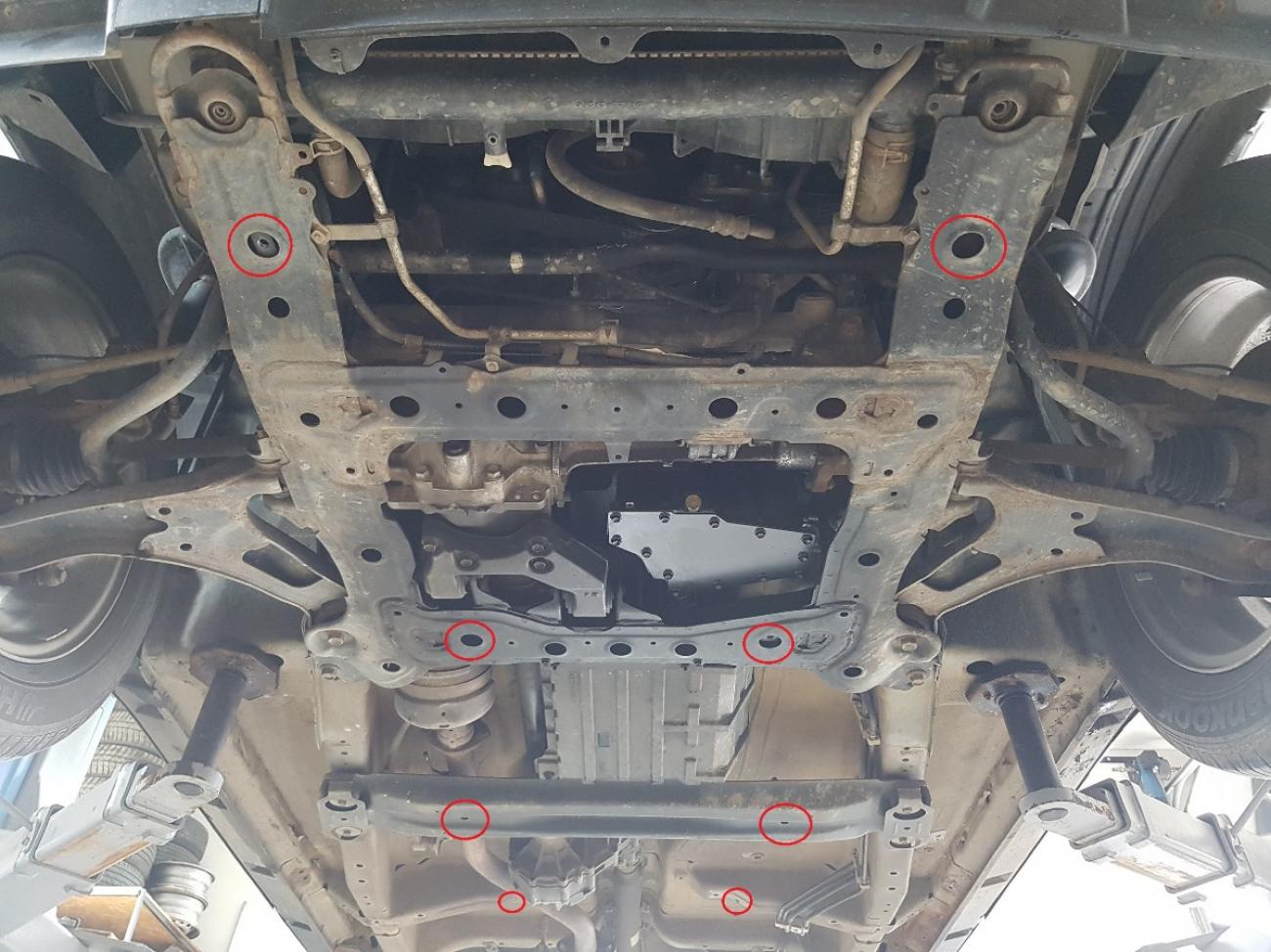 Gearbox and differential skid plate for Suzuki Grand Vitara 2 - 7