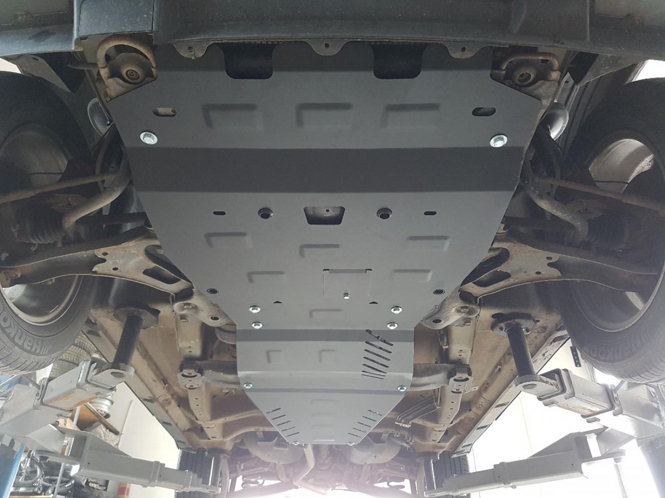 Gearbox and differential skid plate for Suzuki Grand Vitara 2 - 6