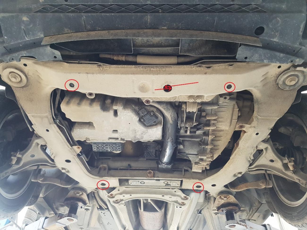 Engine skid plate Volvo V70 - 3