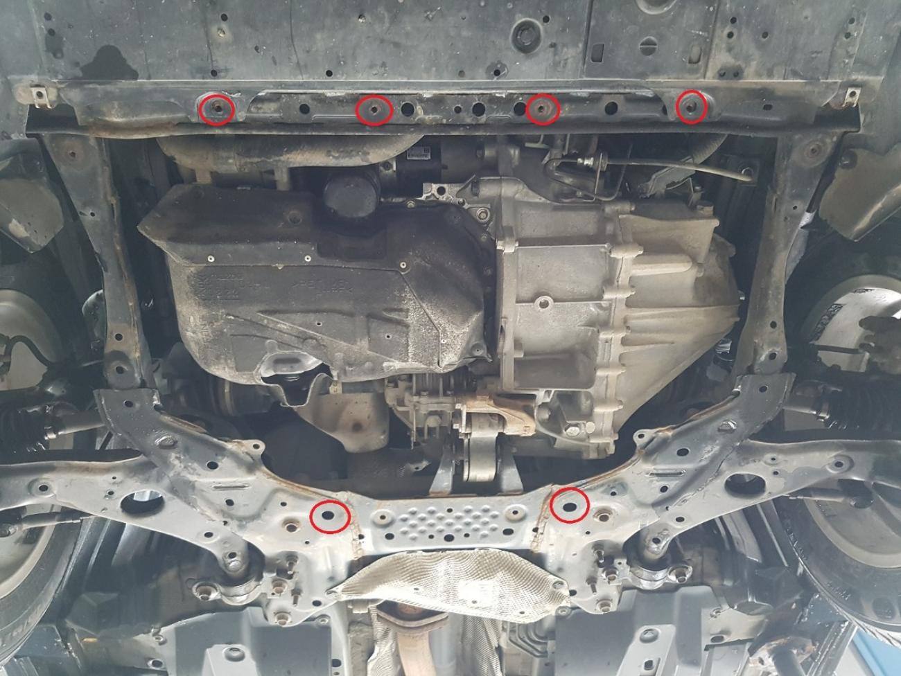 Engine skid plate Mazda Atenza - 3