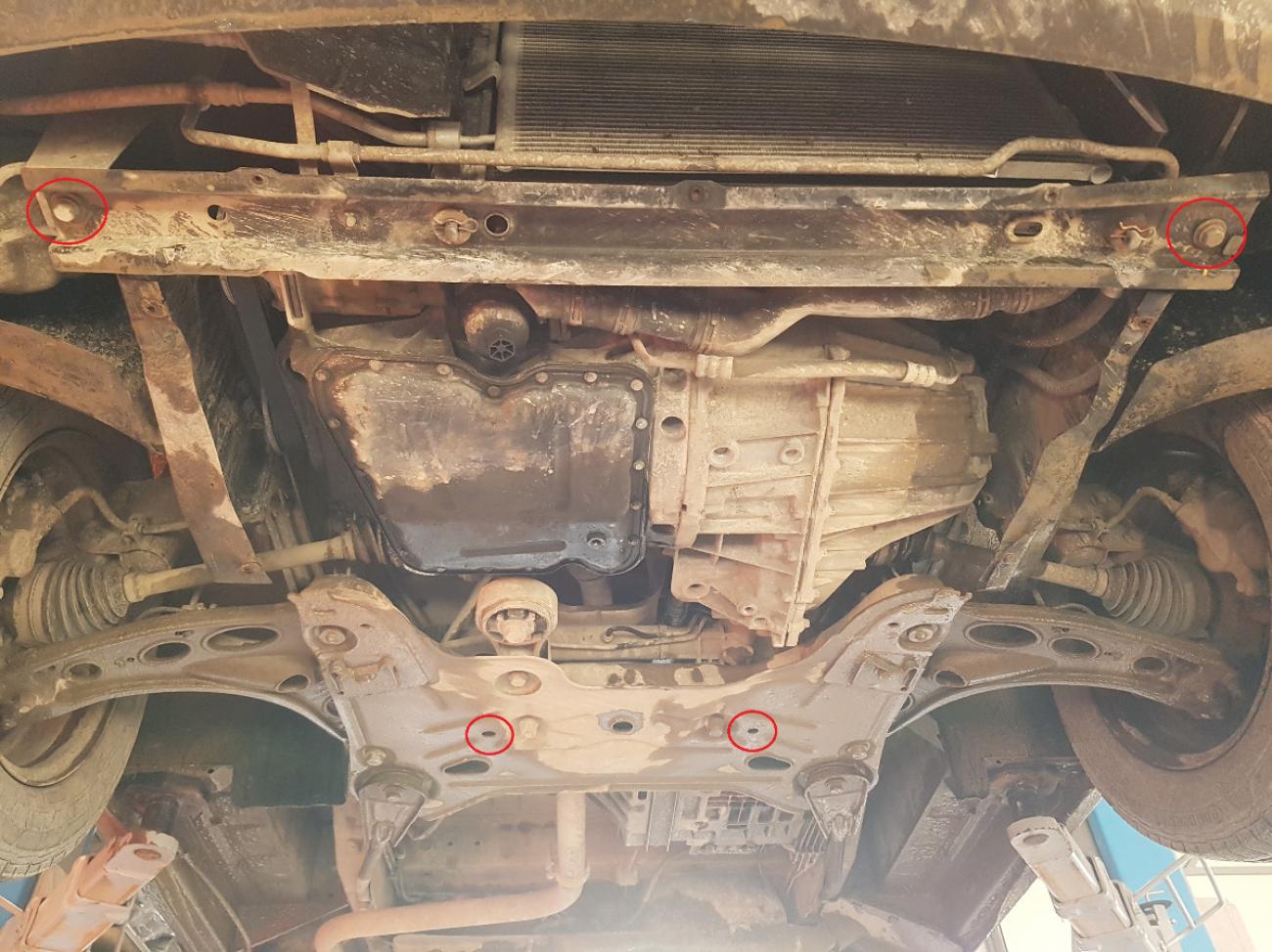 Engine skid plate Nissan Primastar - 3