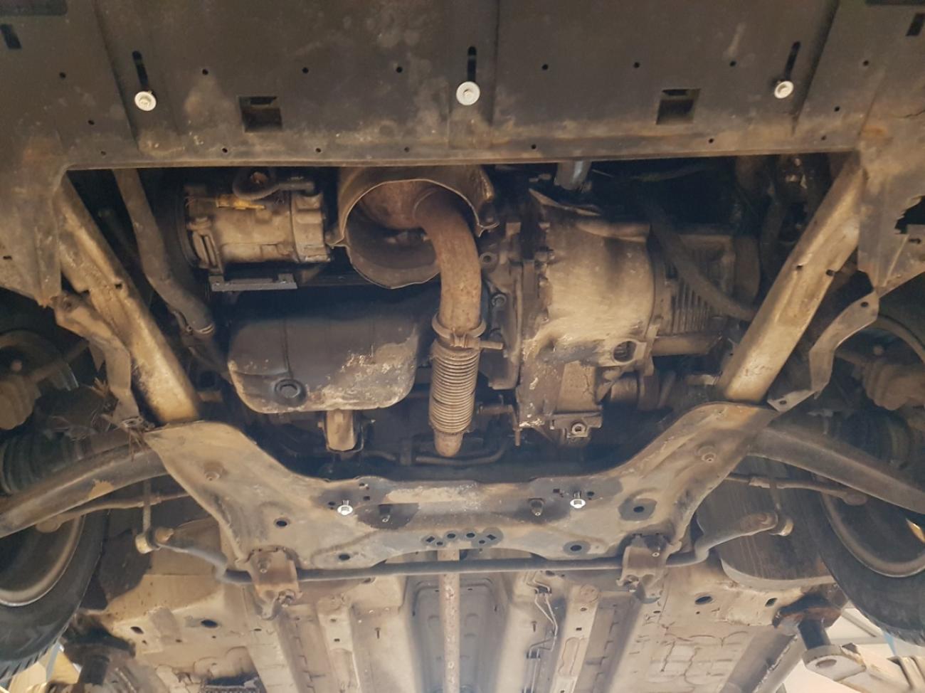 Engine skid plate Citroen C4 Picasso - 4