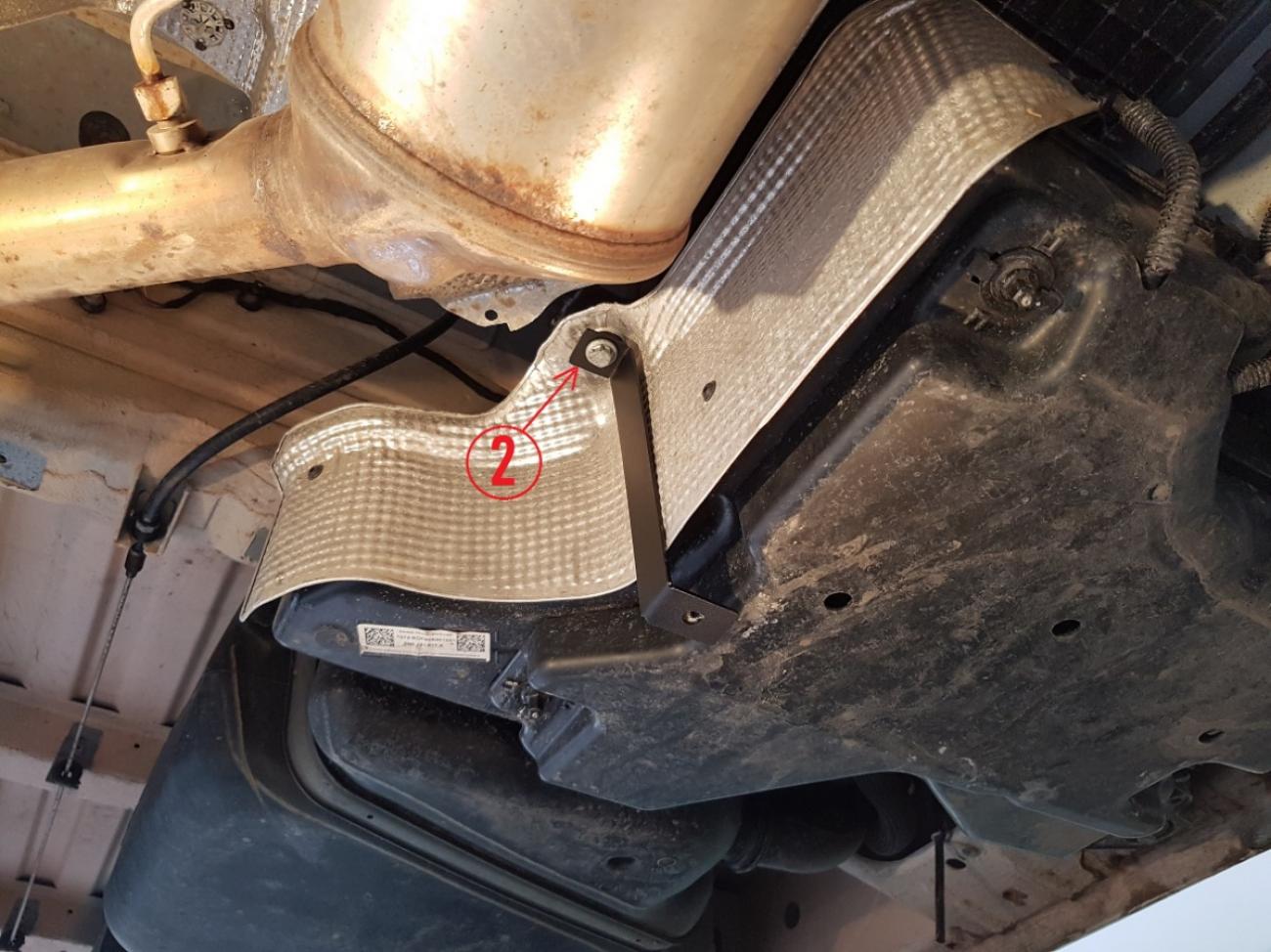 AdBlue tank skid plate Vw Crafter - 3