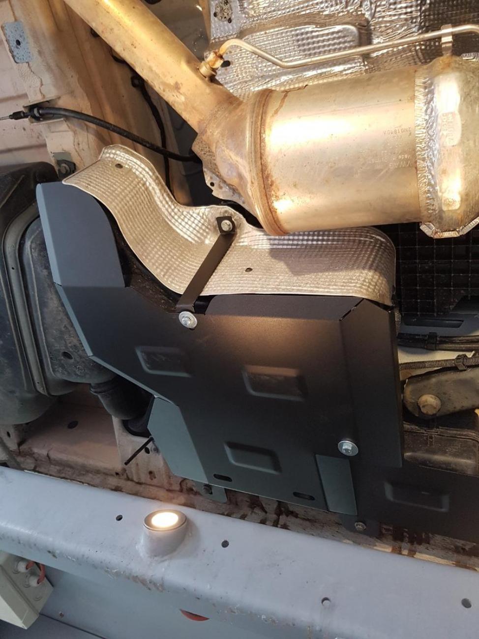 AdBlue tank skid plate Vw Crafter - 6