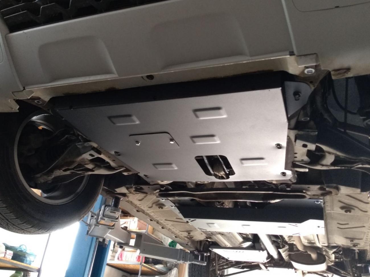 Engine skid plate Dacia Duster - 4
