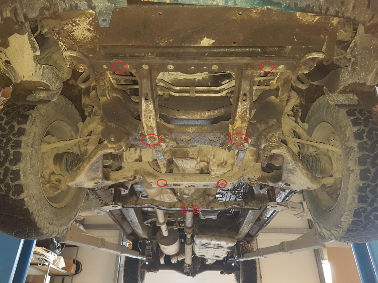 Gearbox skid plate for, filtru particule Toyota Hilux - 4