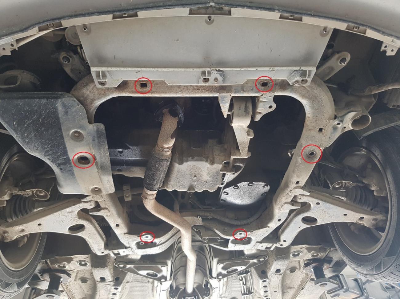 Engine skid plate Opel Astra H - 3