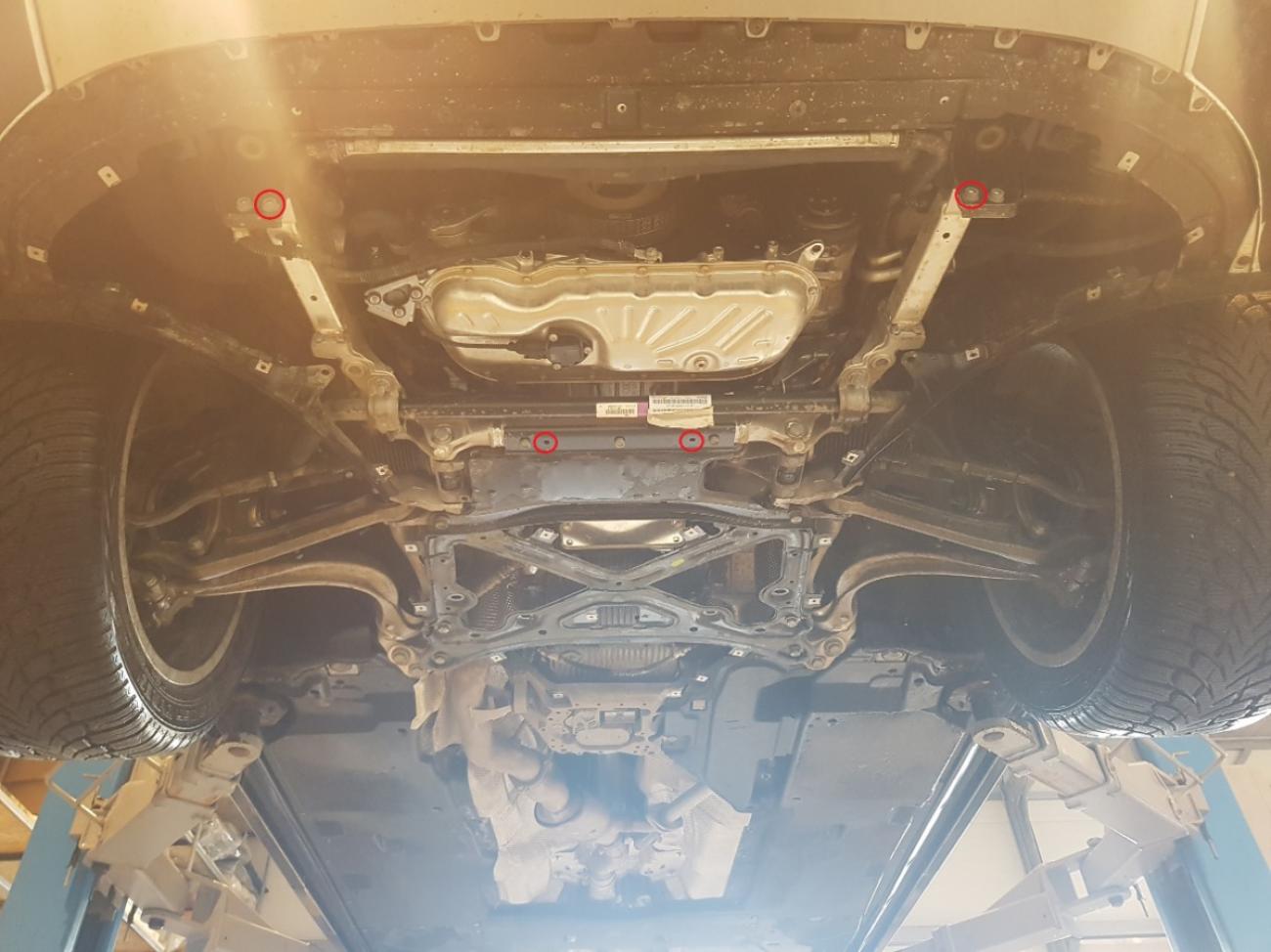 Gearbox skid plate for Audi Q8 - 3