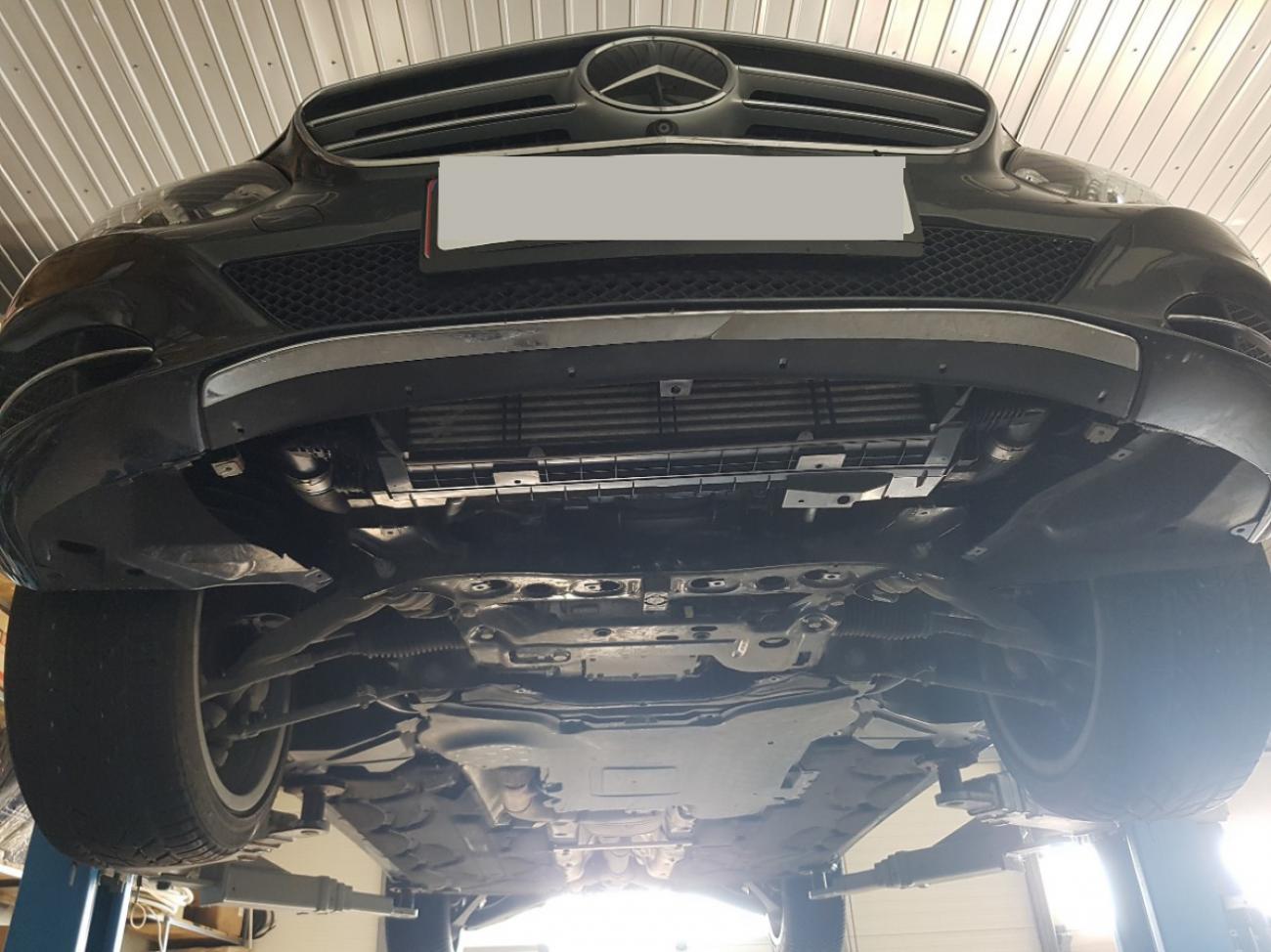 Engine skid plate Mercedes E-Class W212 - 4x4 - 5