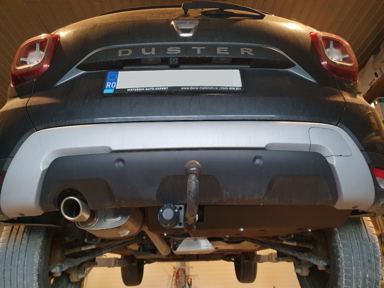 AdBlue tank skid plate Dacia Duster - 7