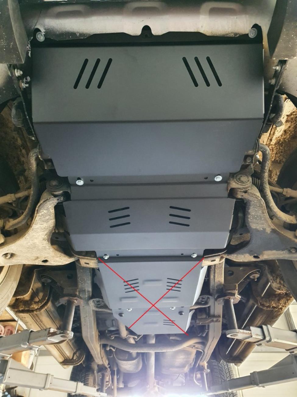 Engine and cooler skid plate Mitsubishi L 200 - 3