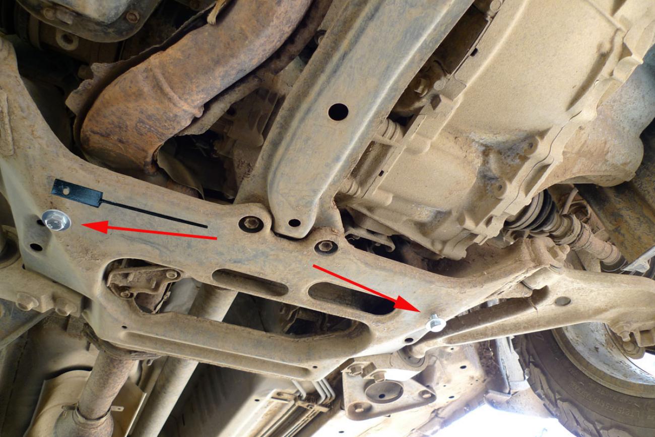 Engine skid plate Nissan X-Trail T30 - 9
