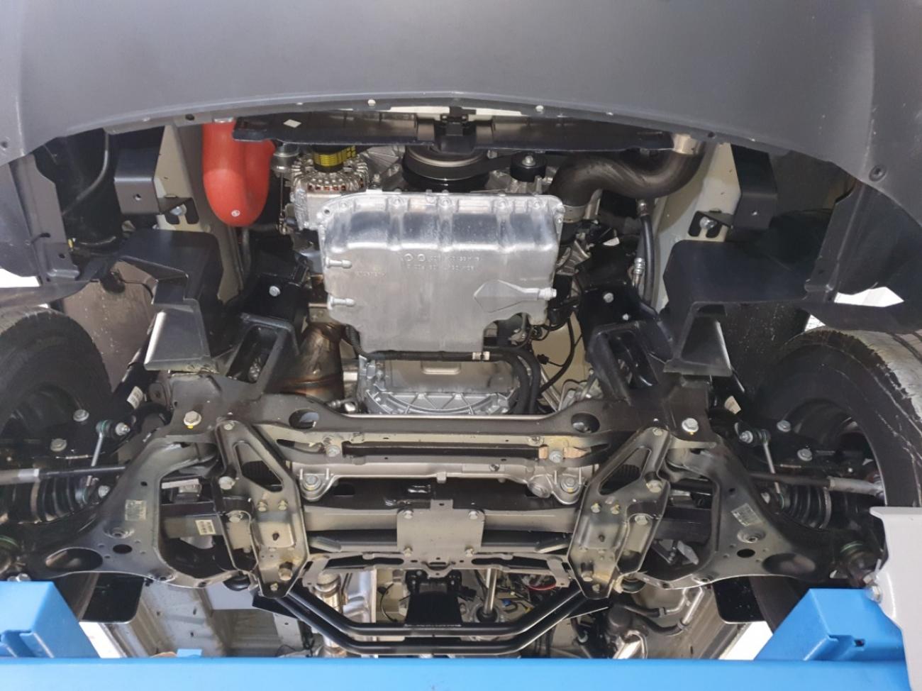 Engine skid plate Mercedes Sprinter 4x4 - 4