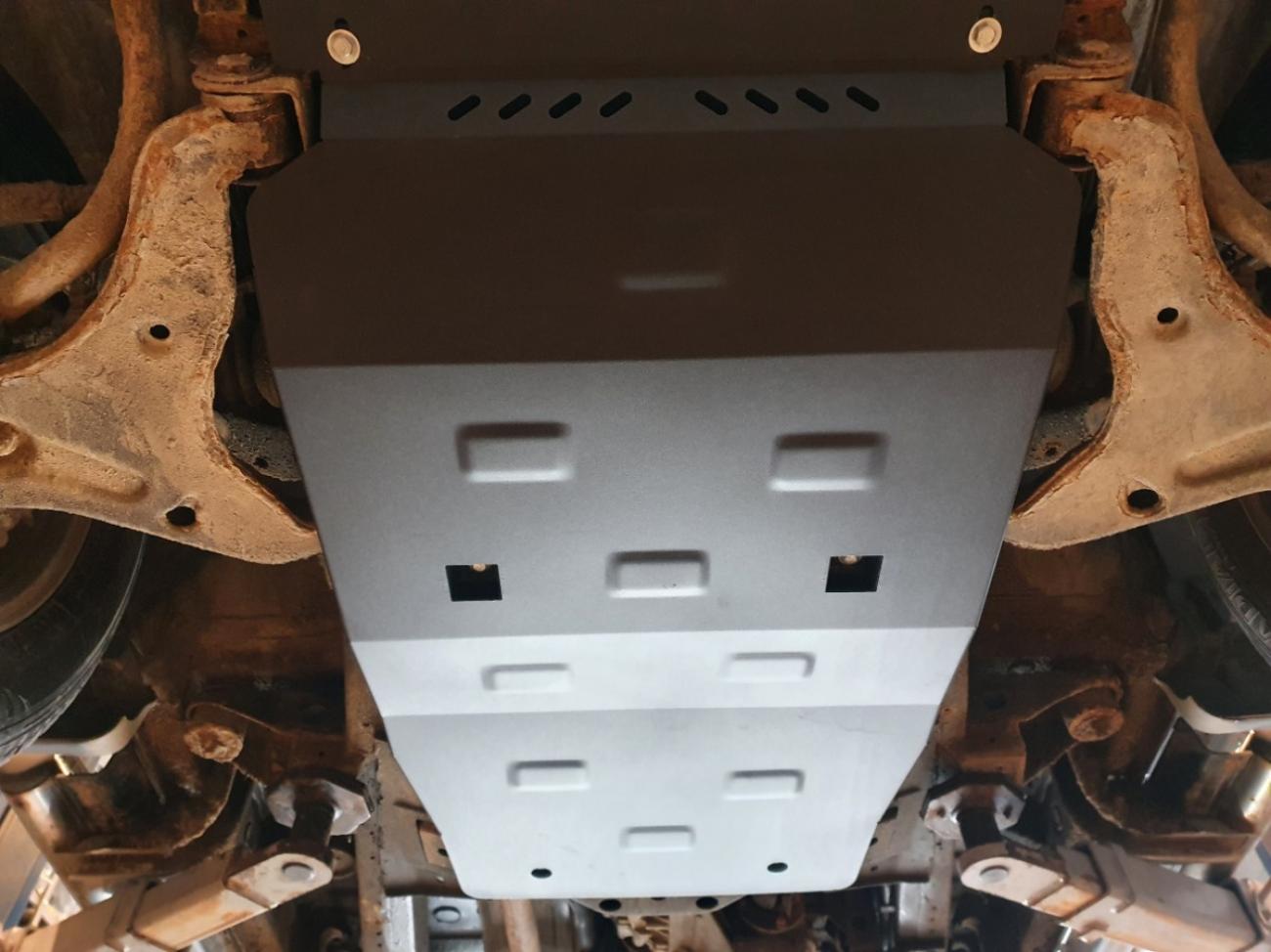 Engine skid plate Mitsubishi L200 - 4