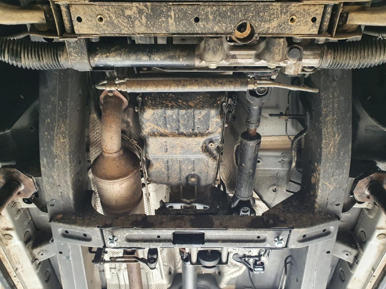 Gearbox skid plate for Ssangyong Musso Grand - 3