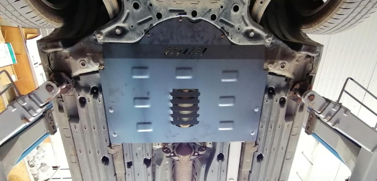 Catalytic converter anti-theft skid plate for Toyota Corolla - 4