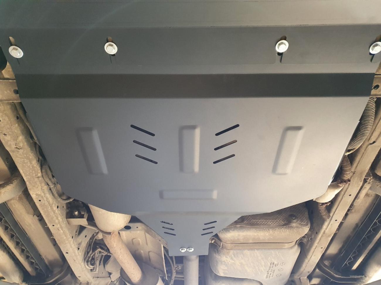 Gearbox and differential skid plate Mercedes X-Class - 6