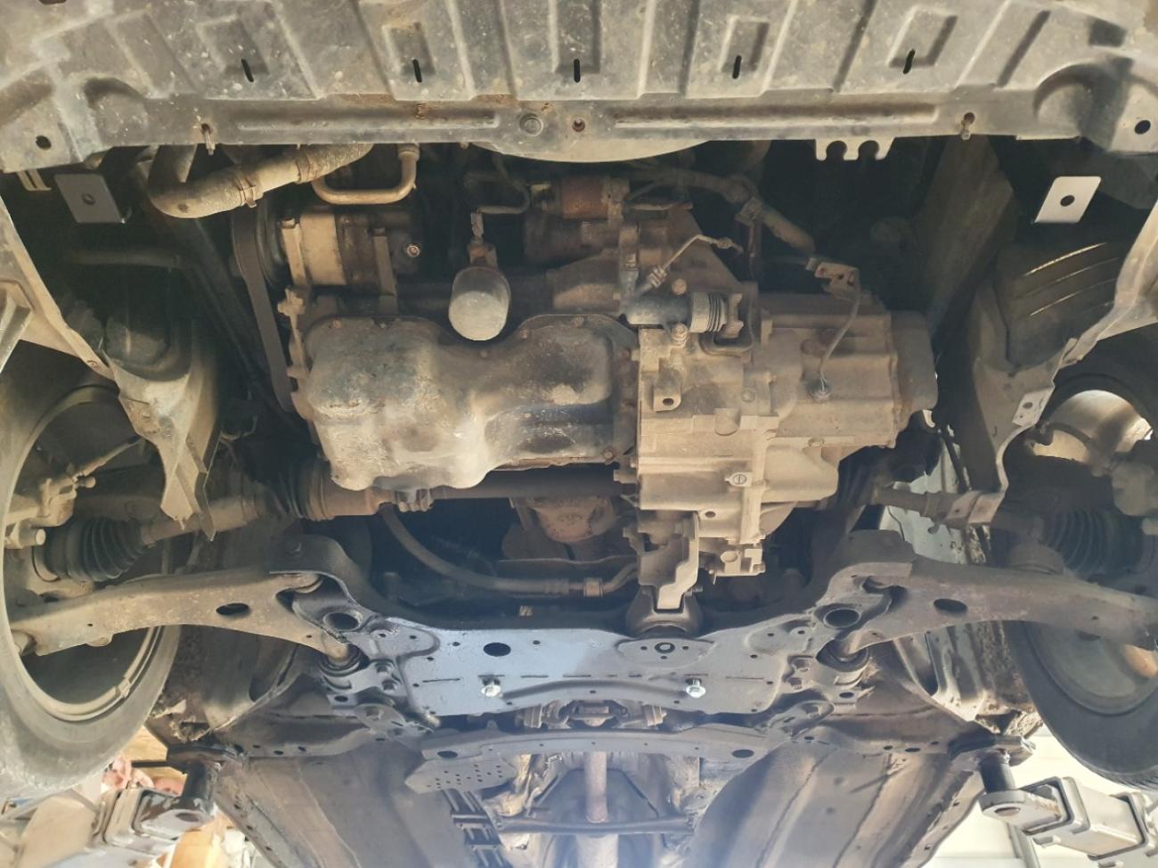 Engine skid plate Mazda 5 - 4