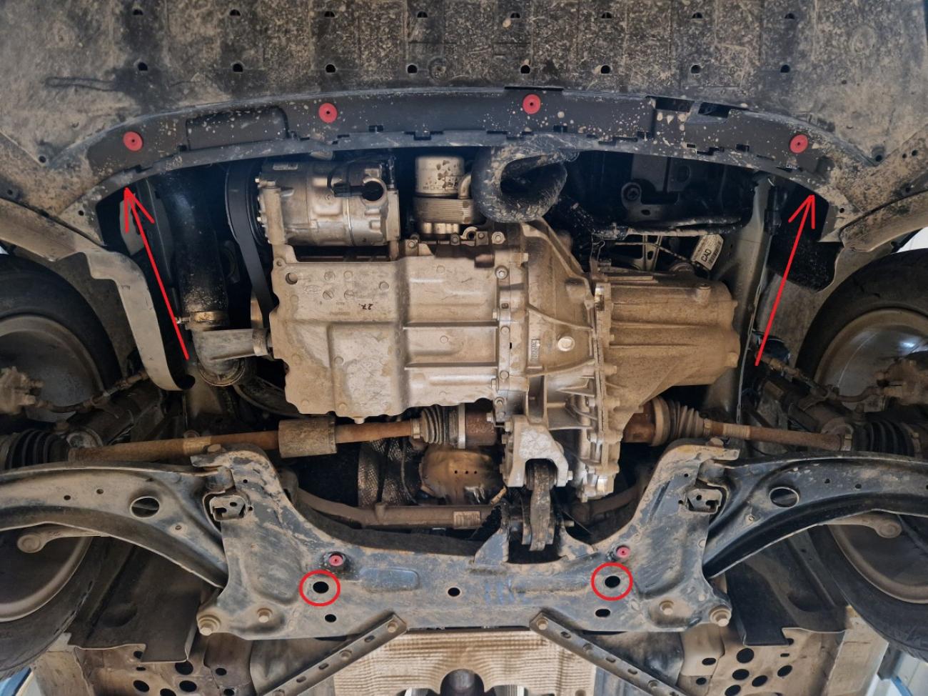 Engine skid plate Ford Fiesta VII - 9