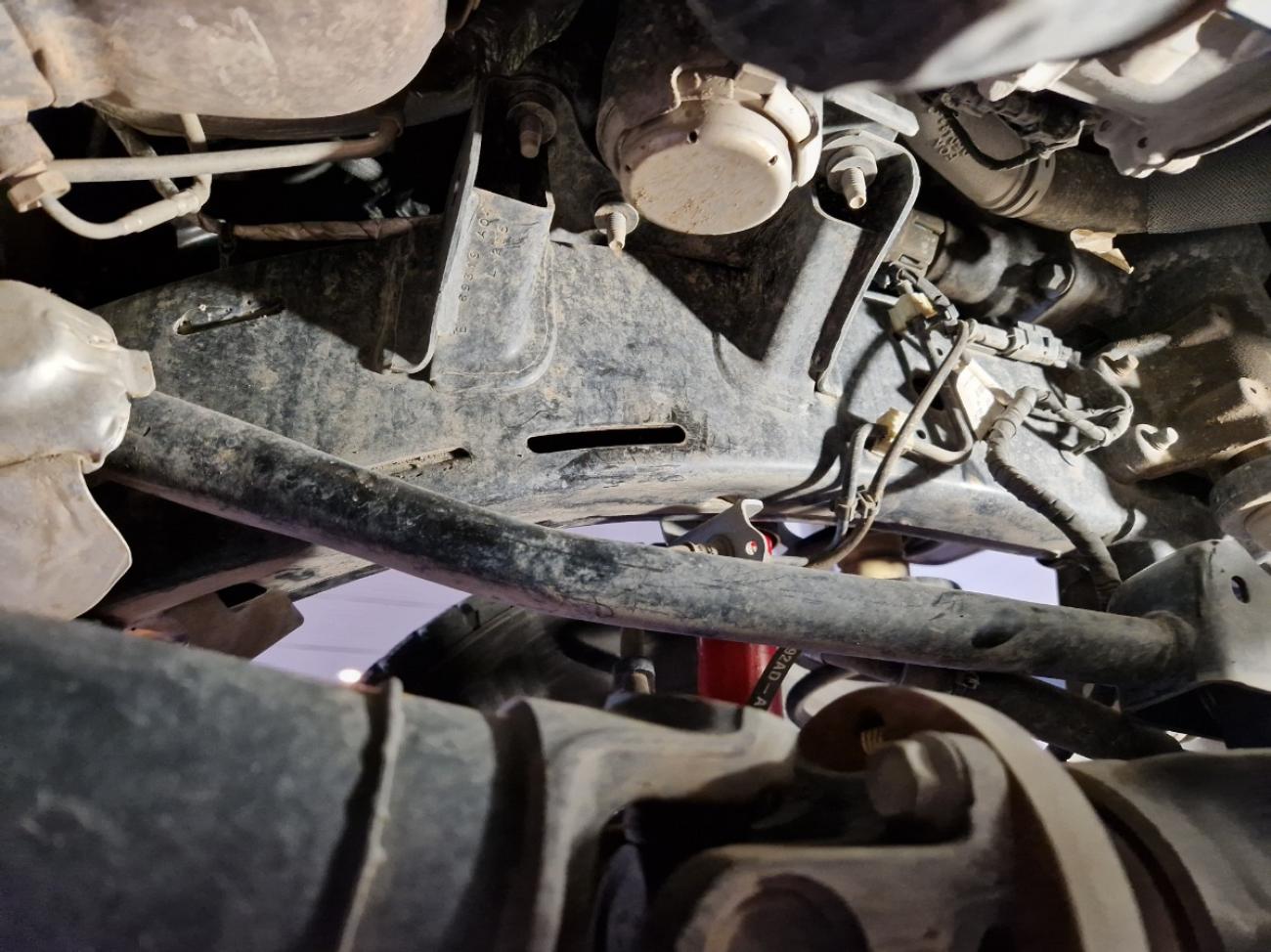 Engine skid plate Jeep Wrangler - JL - 10