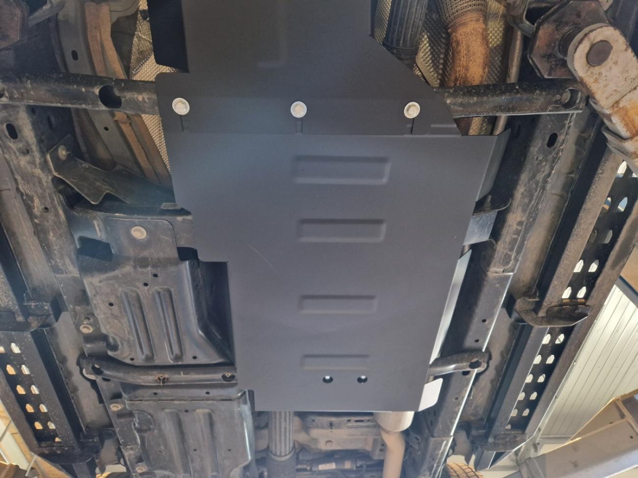 Gearbox skid plate for Jeep Wrangler - JL - 3