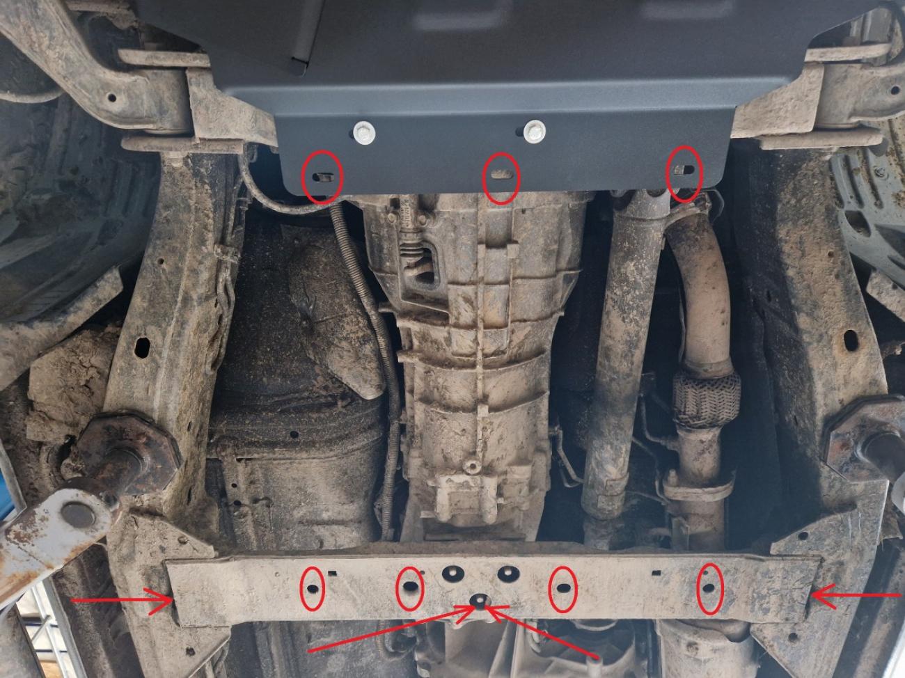 Gearbox and differential skid plate for Nissan Pathfinder - 9
