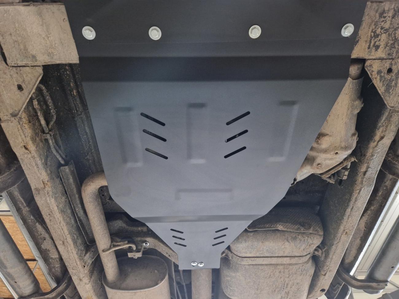 Gearbox and differential skid plate for Nissan Pathfinder - 10