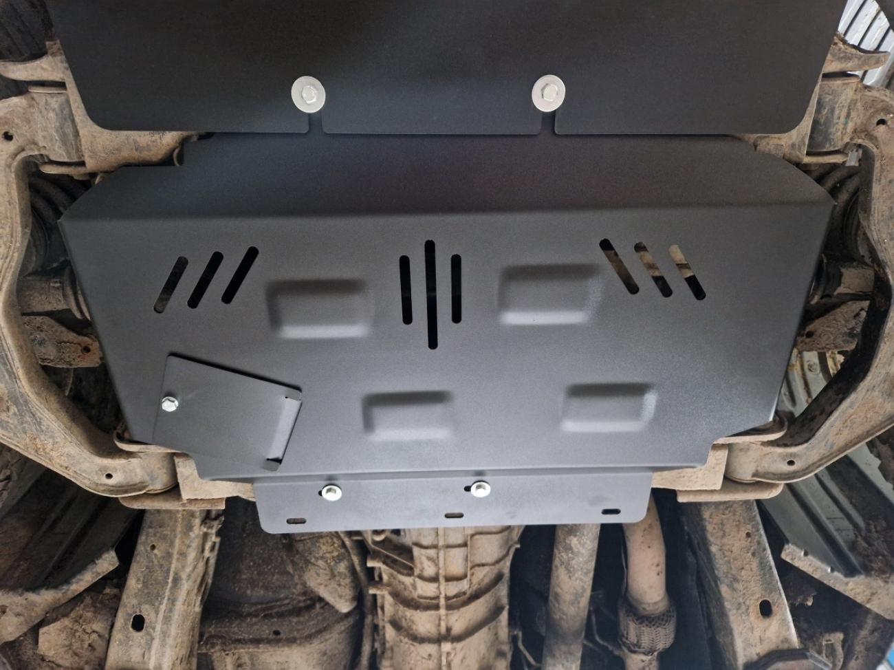 Engine skid plate Nissan Navara - 10