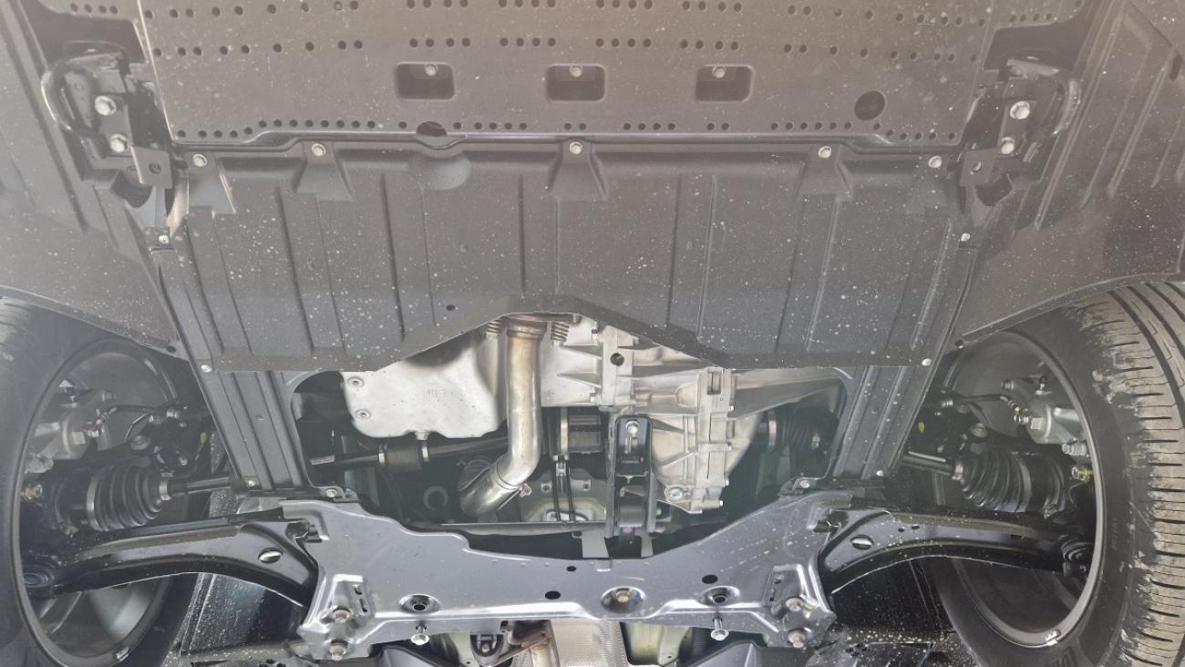 Engine and gearbox skid plate Suzuki S-Cross - 3