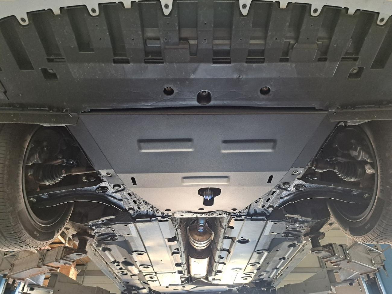 Engine skid plate Dacia Sandero Stepway - 5