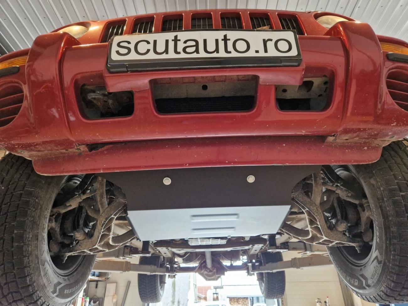 Engine skid plate Jeep Cherokee - KJ - 6