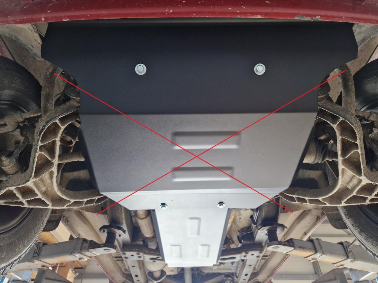 Gearbox skid plate for Jeep Cherokee - KJ - 7
