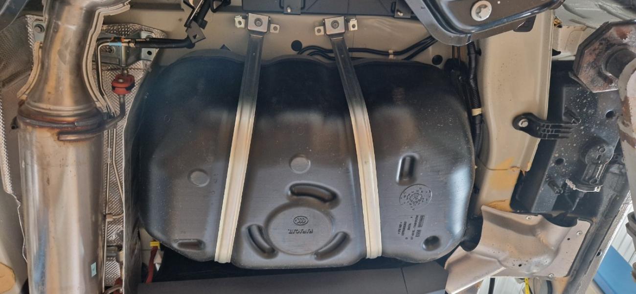 Fuel tank skid plate Citroen Jumper - 3