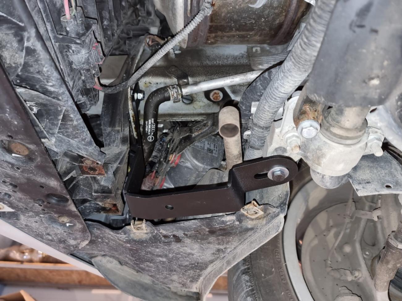 Engine skid plate Audi A5 - 3