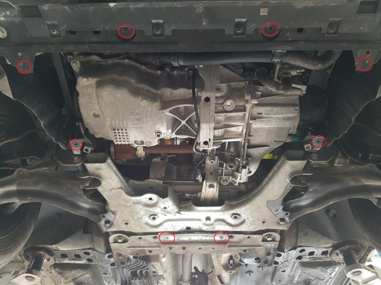 Engine skid plate Nissan NV250 - 5