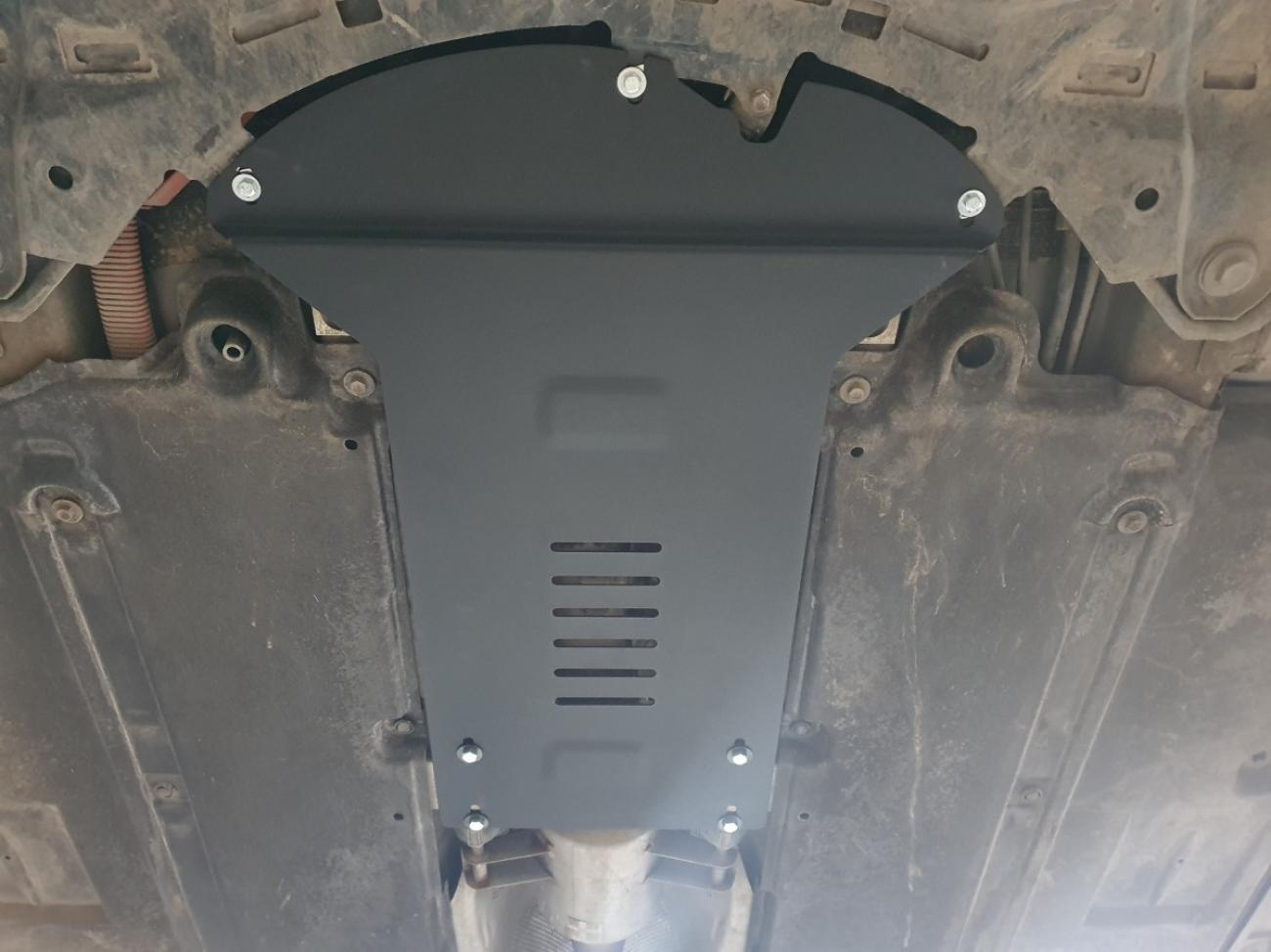Catalytic converter anti-theft skid plate for Lexus UX - 5
