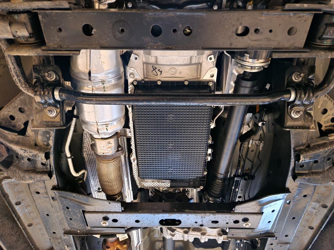 Gearbox skid plate for Ford Ranger Raptor - 3