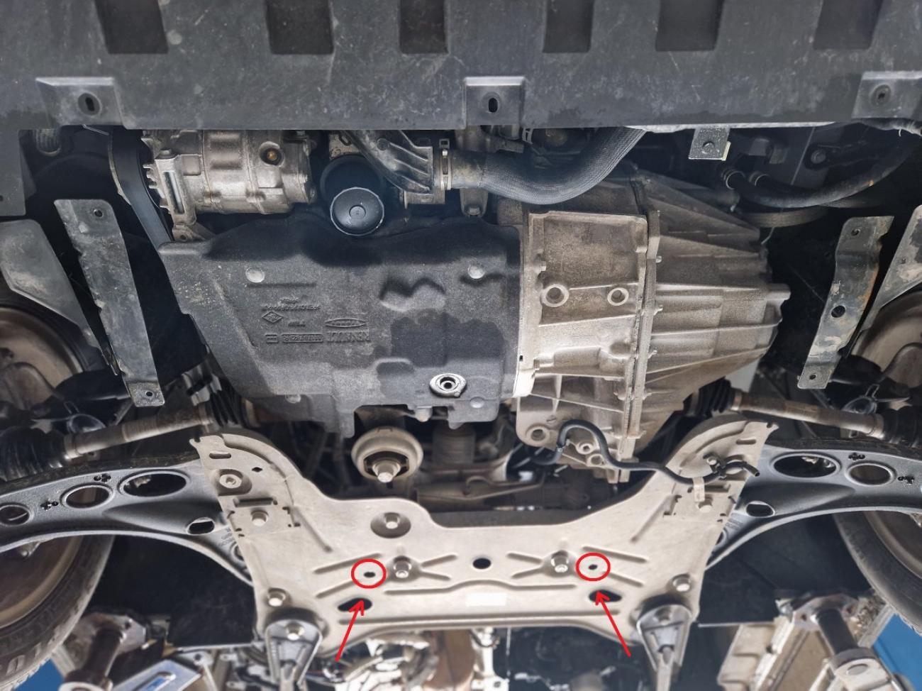 Engine skid plate Renault Trafic - 11