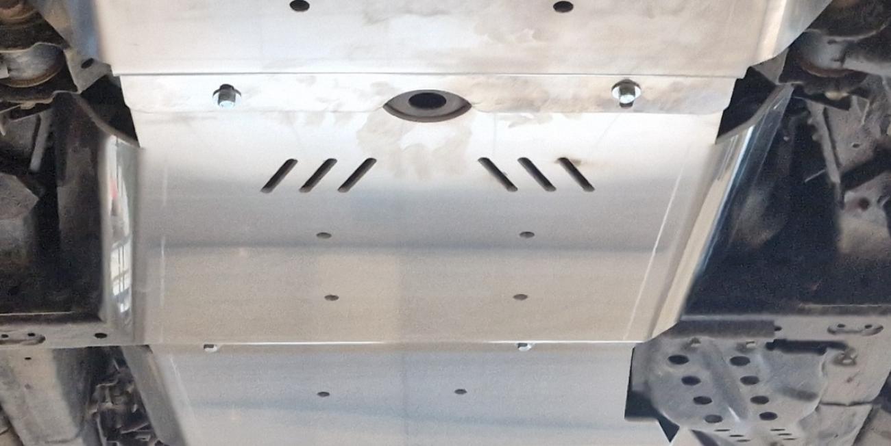 Aluminum gearbox skid plate for Toyota Hilux Invincible - 4