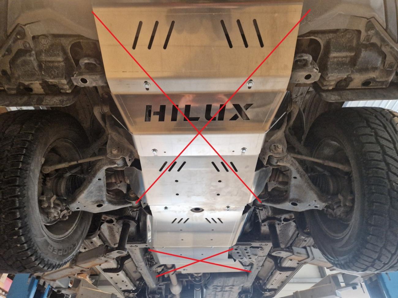 Aluminum gearbox skid plate for Toyota Hilux Revo - 8