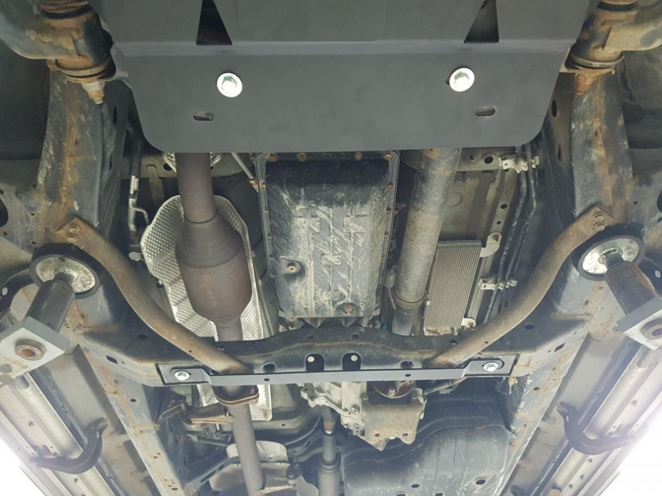 Gearbox skid plate for Lexus GX460 - 4