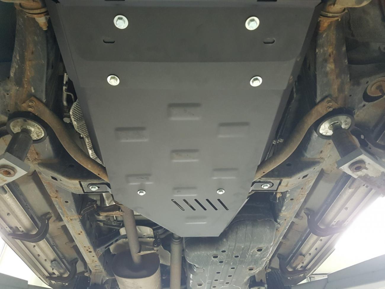 Gearbox skid plate for Lexus GX - 5